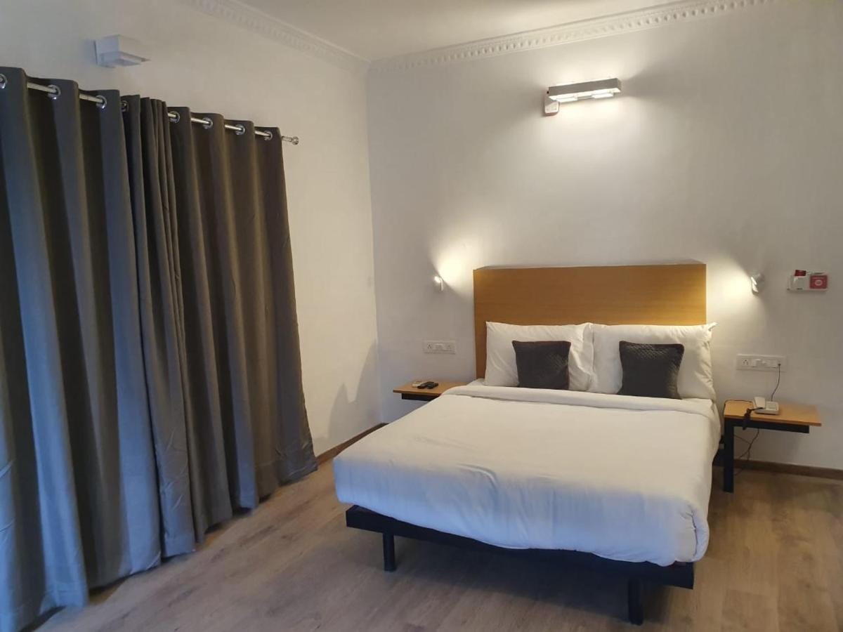 Hotel Amrita Chennai Exterior photo